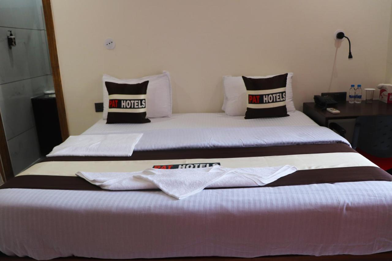 Pat Hotels Indore Ngoại thất bức ảnh