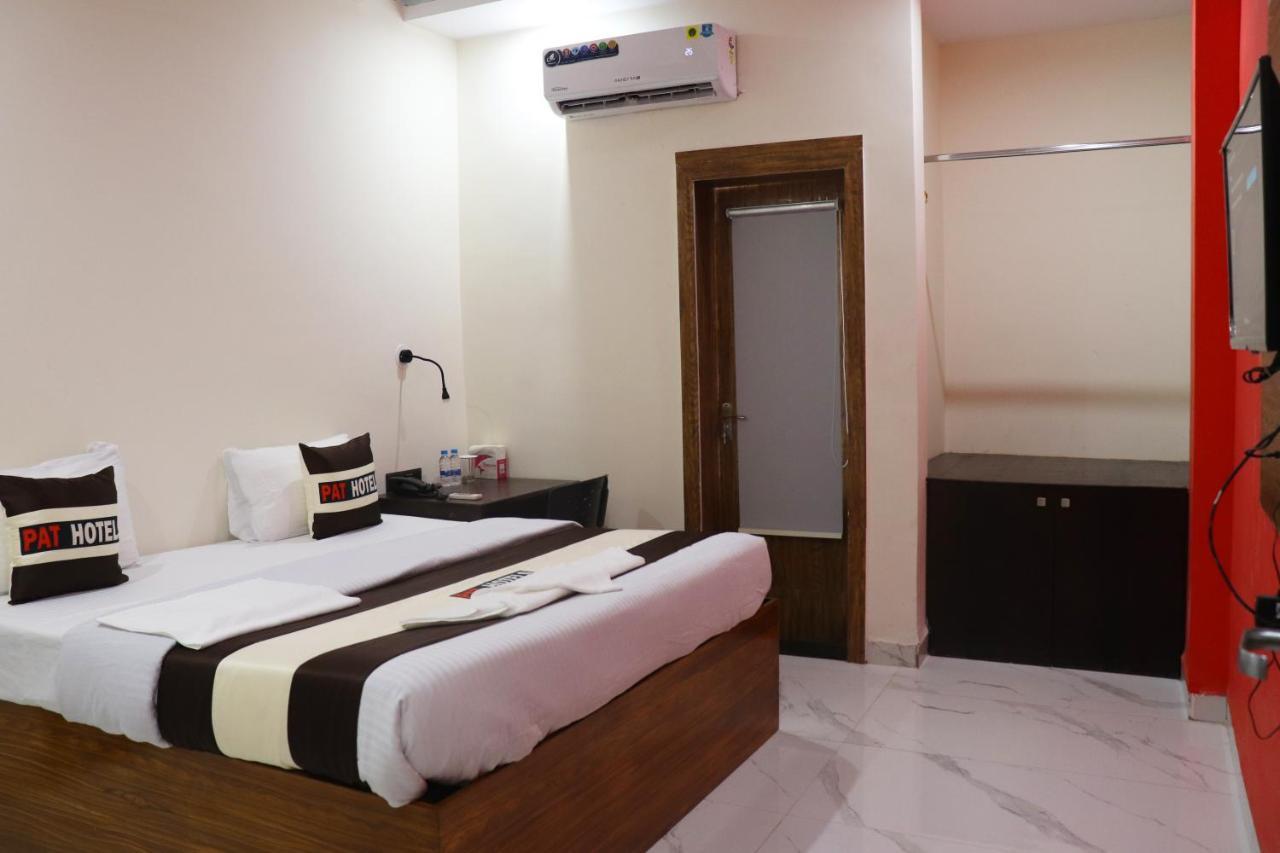 Pat Hotels Indore Ngoại thất bức ảnh