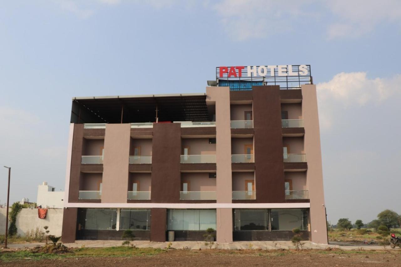 Pat Hotels Indore Ngoại thất bức ảnh