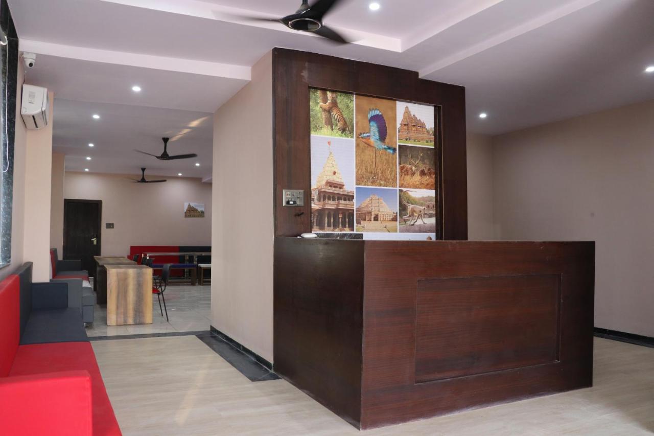 Pat Hotels Indore Ngoại thất bức ảnh