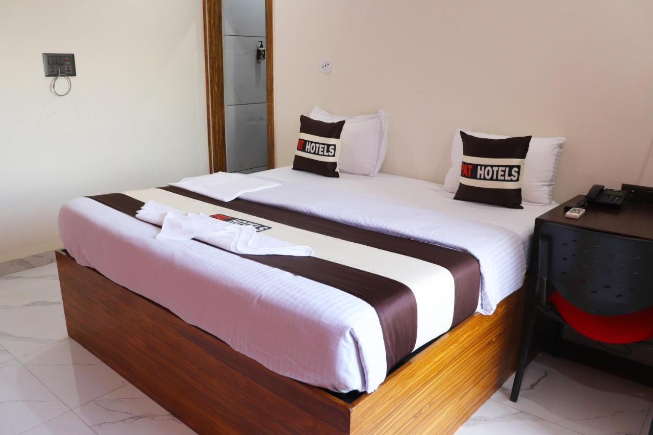 Pat Hotels Indore Ngoại thất bức ảnh