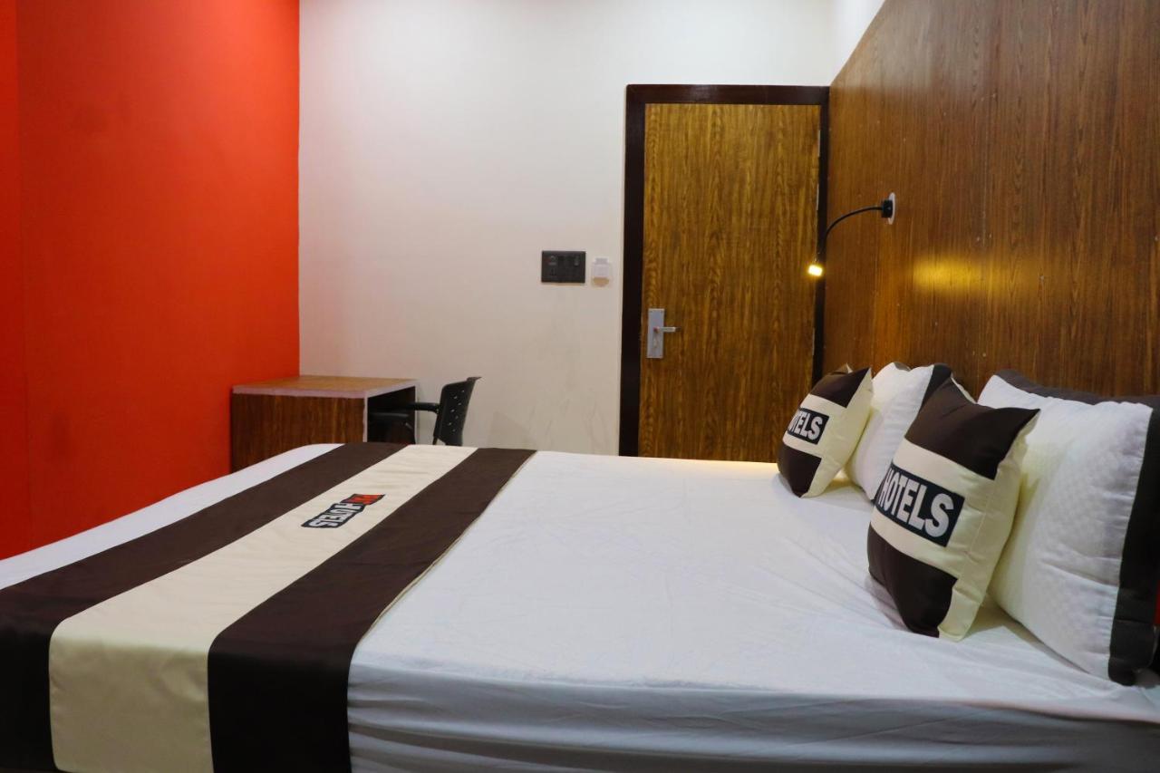 Pat Hotels Indore Ngoại thất bức ảnh